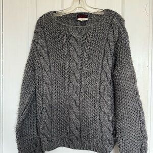 Vintage cable knit sweater